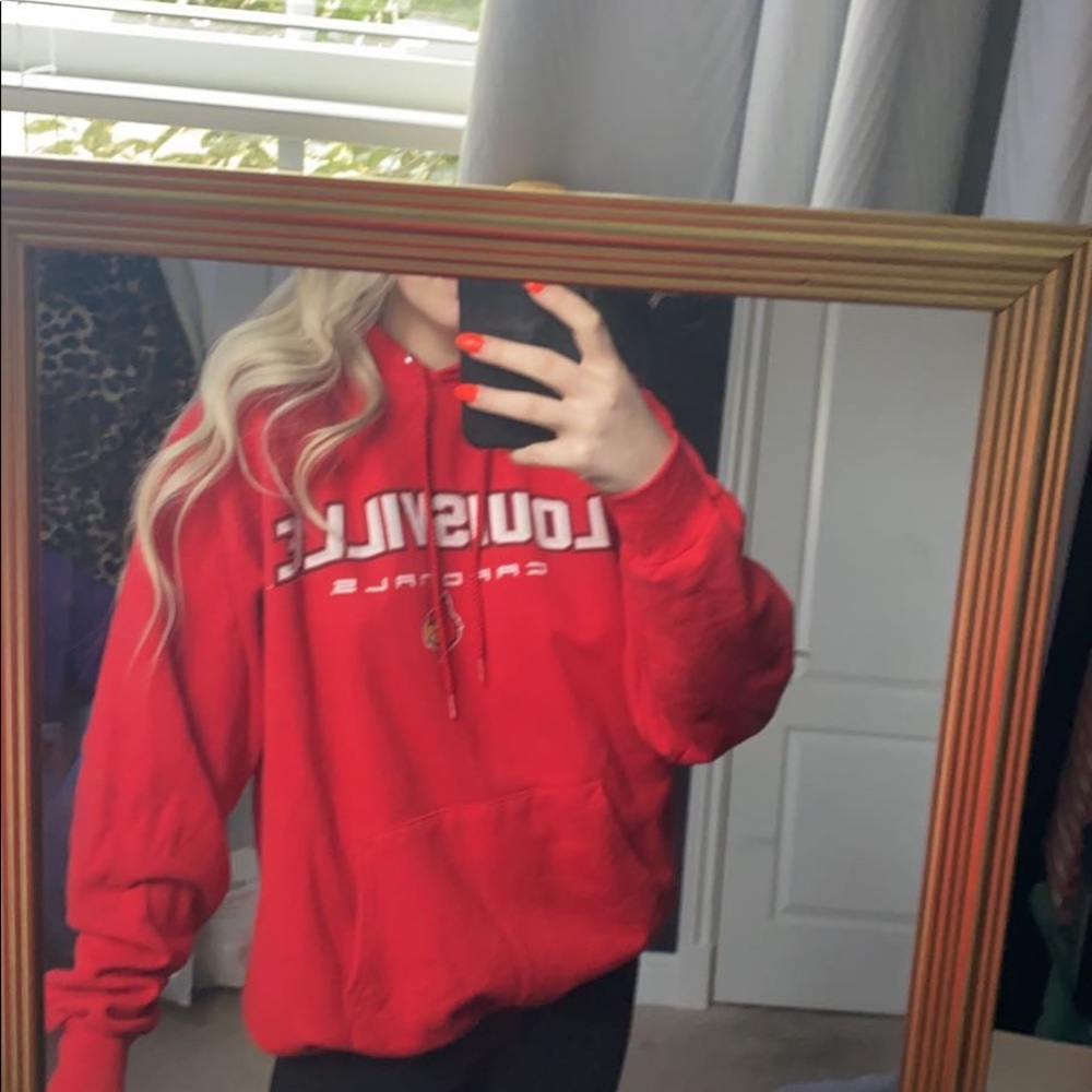 University of Louisville Cardinals hoodie